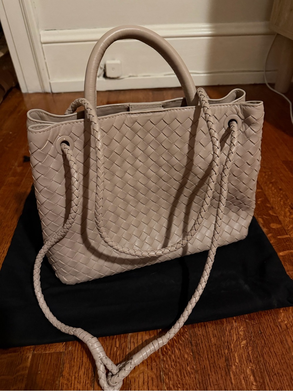 Romy Handwoven Satchel -Taupe Leather Shoulder Bag - Picture 3 of 6
